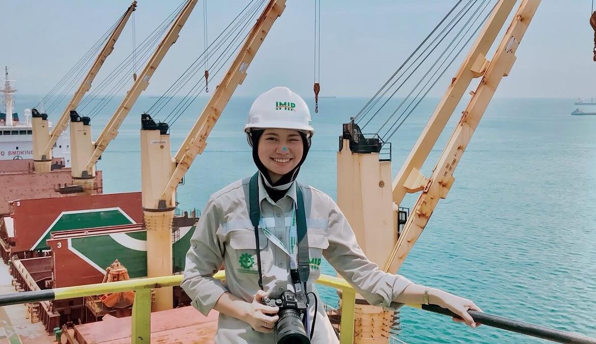 Lulus 3,5 Tahun dan Jadi Wisudawan Terbaik, Alumnus UMM Ini Kini Berkarier di IMIP