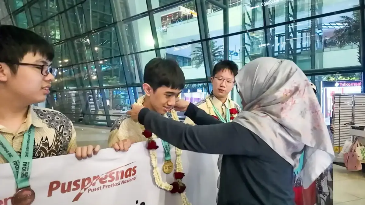 Luvidi Pranawa Alghari, dari Medali OSN hingga Emas IOAI 2026
