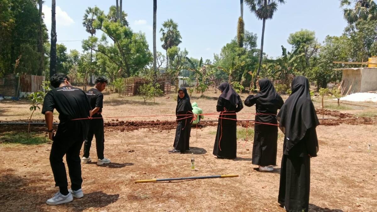 Outbond Tutup Mastama STAIM Karangasem Paciran, Mahasiswa Baru Bangun Kekompakan
