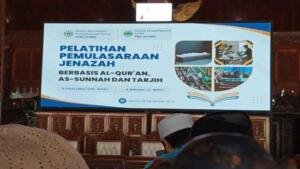 PCM Pakis Aji Kirim Utusan Pemulasaraan Jenazah PDM Jepara