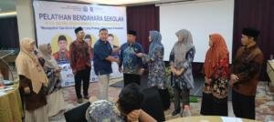 Pelatihan Keuangan LPPK PDM Surabaya Tuntas, SD Muhammadiyah 13 Raih Predikat Terbaik