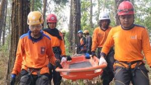 Relawan SAR Muhammadiyah Jawa Tengah Ditempa di Gunung Telon, Perkuat Kompetensi Jungle Rescue