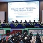 Ribuan Mahasiswa Baru UM Bandung Resmi Dikukuhkan, Rektor Dorong Jadi Teknopreneur Islami