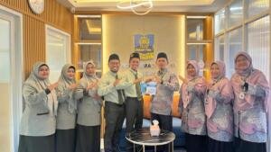 SDIT Muhammadiyah Bandar Lampung dan SD Muhammadiyah 18 Surabaya Bertukar Praktik Baik Pendidikan
