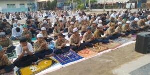Sekolah Muhammadiyah Kapuas Gelar Salat Istisqa di Tengah Kemarau dan Karhutla
