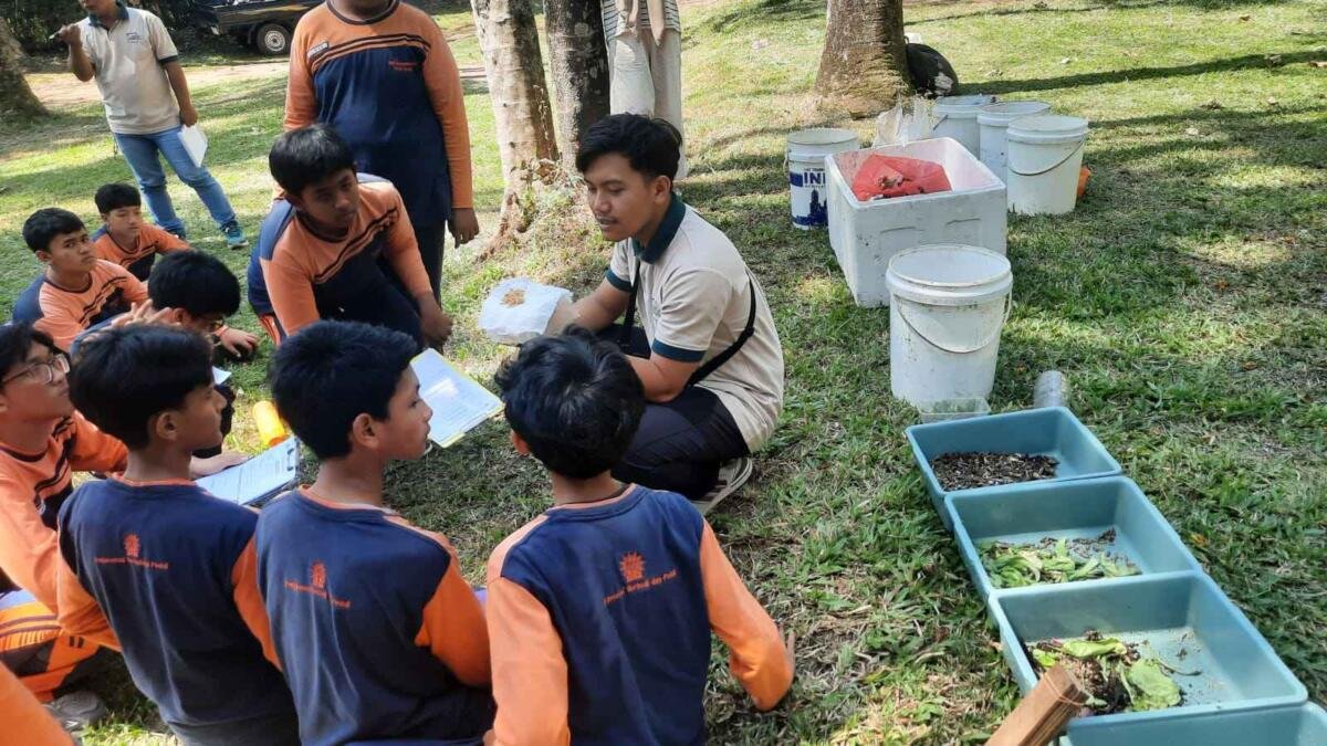 Siswa Spemdalas Belajar Pengolahan Sampah hingga Pengamatan Satwa di Science Camp