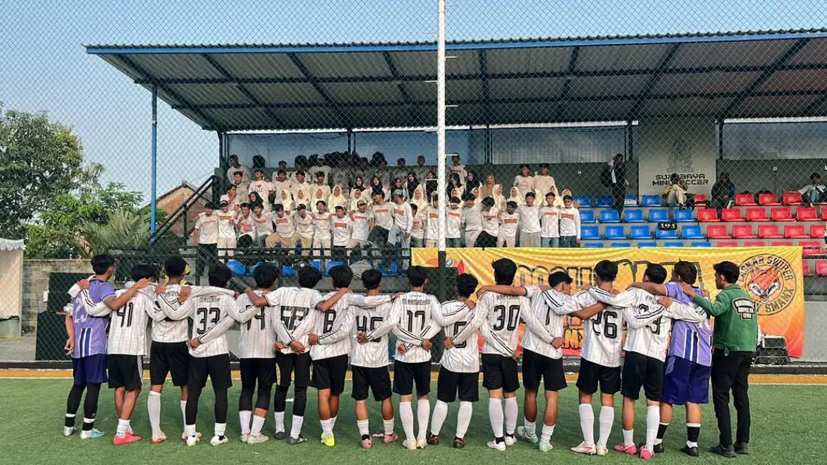 SMAMX Surabaya Juara Bahlil Mini Soccer Zona 7 setelah Menang Adu Penalti