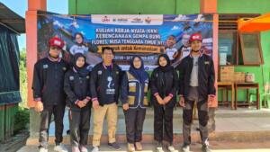 UMM Hadir di Tengah Penyintas Gempa Flores, Bawa Dukungan Psikososial hingga Penjernih Air