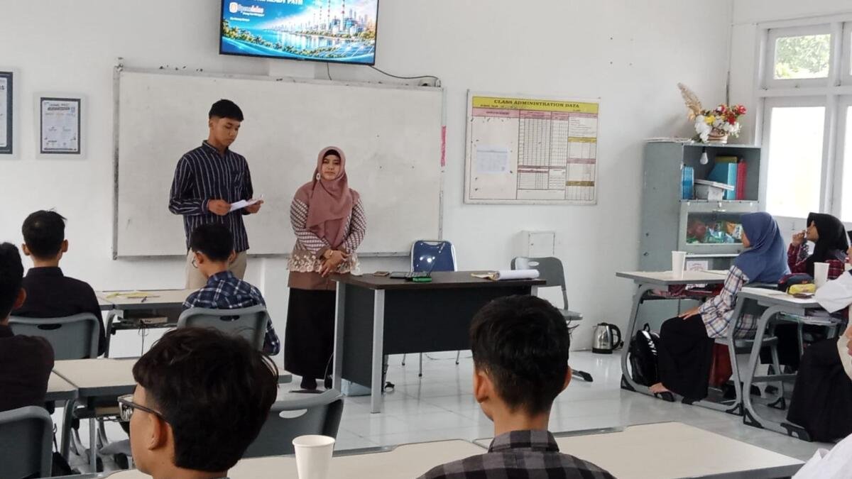 Belajar dari Manager PLN, Siswa Spemdalas Kenali Proses Produksi Listrik