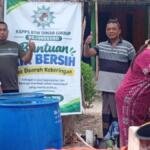 BTM Dinar Group dan BPBD Bojonegoro Salurkan Air Bersih ke Desa Terdampak Kekeringan