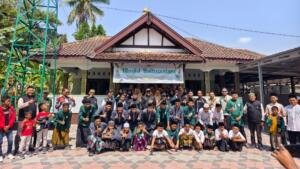 Dari Jalanan ke Pesantren, Bikersmu Chapter Kota Magelang Tebar Ilmu dan Kepedulian
