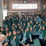 Dari Kawat Bulu ke Ganci Cantik: Ibu-Ibu PKK Sukoanyar Belajar Berkreasi