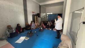 Dinkes Kota Batu Edukasi Kesehatan Mental Santriwati Al-Furqon