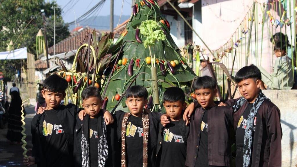 Gagas Konsep Eco-Parenting Berbasis Kearifan Lokal, Dua Dosen UMM Tawarkan Solusi Hadapi Perubahan Iklim