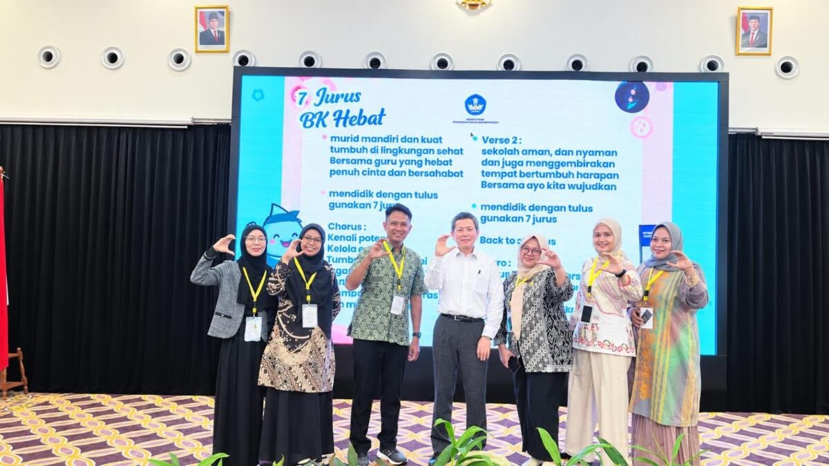 Guru BK Smamio Terpilih sebagai Outstanding Participant, Bersiap ke Jepang
