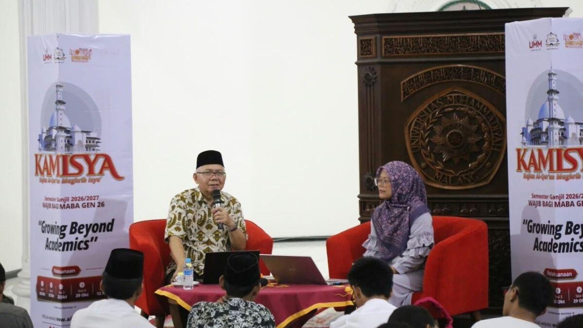 Hindari Gaya Hidup Konsumtif, Warek II UMM Ajak Mahasiswa Cerdas Finansial