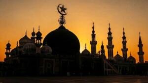 Islam Itu Menyadarkan, Bukan Memaksakan