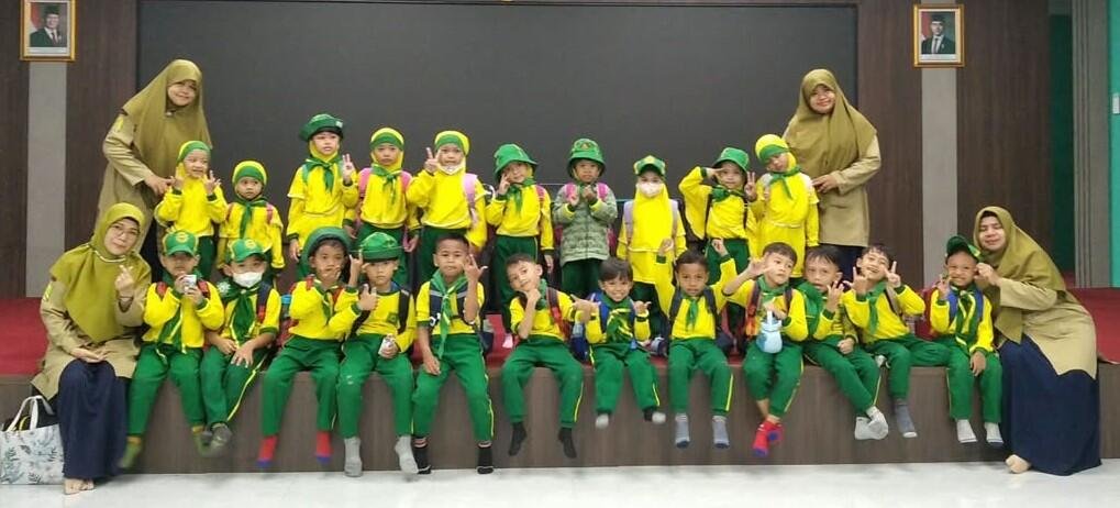 SD Mumtaz Kenalkan Lingkungan Sekolah lewat Cooking Class dan School Tour