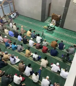Akhlak Baik Bisa Mengangkat Derajat Mukmin hingga Setara Ahli Puasa dan Tahajud