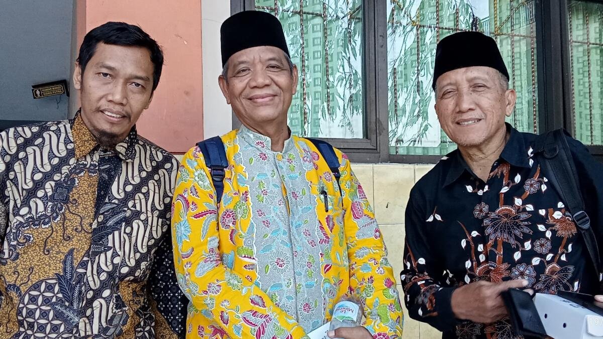 Tim Dikdasmen PDM Sidoarjo Dampingi Smamuga, Tekankan Layanan Prima Berawal dari Guru
