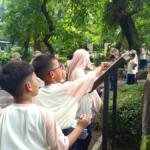 Belajar Satwa Secara Langsung, 216 Siswa SD Mumtaz Kunjungi Kebun Binatang Surabaya