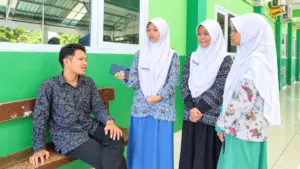 Siswa Kelas IX Muhammadiyah 6 Surabaya Mulai Merancang Masa Depan Pendidikan