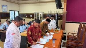 SMK Muhammadiyah 4 Lamongan Gandeng Dua Perusahaan, Perkuat Link and Match