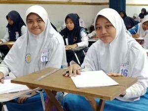 Murid SMP Musebo Borong Dua Juara dalam Lomba Cerita Fiksi HJB ke-349