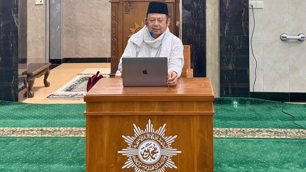 Kajian Subuh Masjid Attaqwa Dupak: Menjadikan Shalat sebagai Penjaga Perilaku Sehari-hari