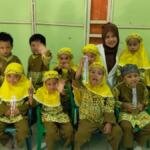 Doorprize Sikat Gigi Cantik Warnai Kegiatan Posyandu Ceria Di TK ABA 10 Kalijaten