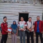 Lazismu dan IMM OKU Timur Salurkan Paket Sembako untuk Warga Buay Madang Timur