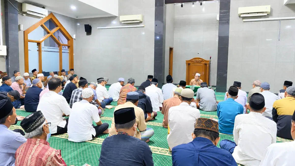 Kajian Fiqih Sunnah: Selawat Tak Sekadar Ucapan, tetapi Adab ketika Nama Nabi Disebut