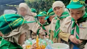 Business Day Kelas 5 H. Nani Wartabone, Belajar Berwirausaha Sejak Dini