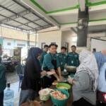 KKN Tematik 26 UMG Latih Warga Dadapkuning Olah Ayam Geprek dan Kuasai Pemasaran Digital