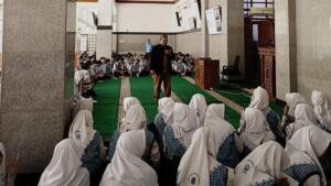 Bintang Kelas 9K Bersinar di PSTS Ganjil SMPM 12 Paciran