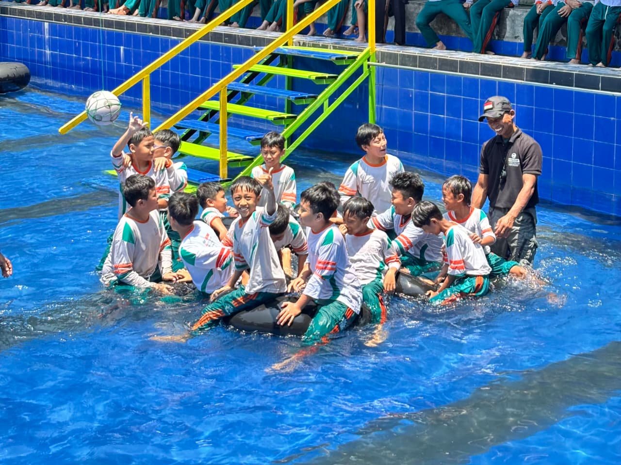 Outbound Mugeb PS Ajak 157 Siswa Kelas V Belajar Kerja Sama di Alam