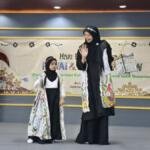 Semarak Hari Batik Nasional, TK ABA 36 PPI Gresik Gelar Pawai dan Fashion Show Keluarga