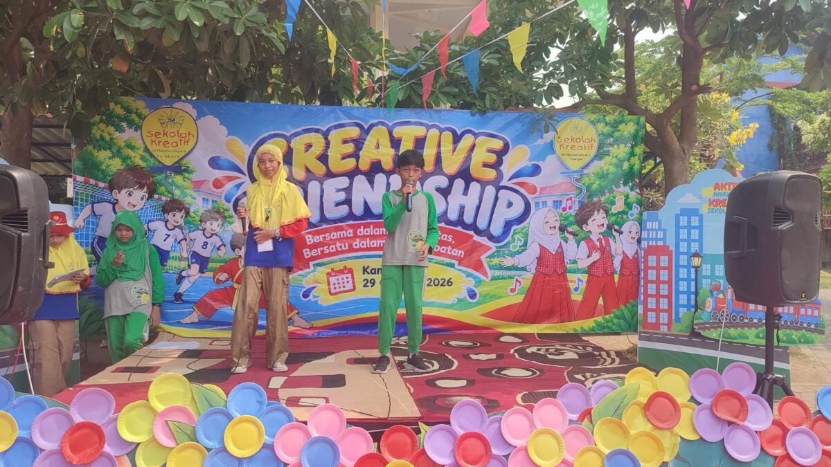 Creative Friendship, Siswa Sekolah Kreatif Belajar Memimpin