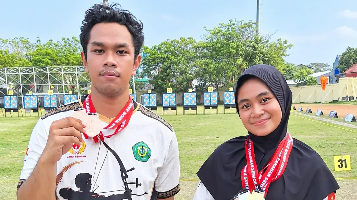 Dua Mahasiswa UMS Borong Medali Kejurnas Panahan Senior