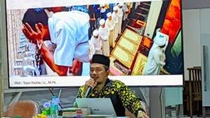 Tiga Guru SD Muri Dalami Fikih Ibadah dan Wawasan Tajdid di Gedung Dakwah Muhammadiyah Gresik