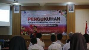 “Sehat itu Gaya, Tapi Remaja Punya Cara” Warnai Estafet Kepemimpinan PMR Wira SMK Muhammadiyah 7 Gondanglegi