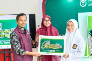 Aisyah dan Impian Kuliah di UMY yang Dirawat Sejak SMP