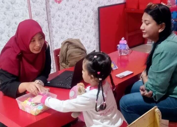 Menghargai Proses Anak, SD Mumtaz Gelar Parenting dan Screening Siswa Istimewa di TK Permata Ananda Trosobo