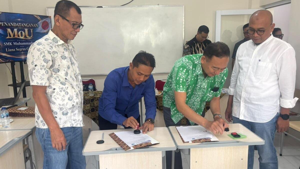 Buka Peluang Kerja dan Belajar ke Jepang, SMK Mulia Jember Teken MoU dengan Liana Segrus, Co., Ltd