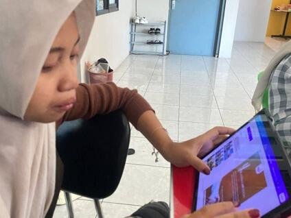 Konten Kreatif Mahasiswa Ikom Umsida Jadi Jembatan Edukasi Parenting Menjelang Webinar Lazismu Jatim