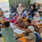 Mahasiswa Universitas Muhammadiyah Gresik Gelar Social Project di Omah Dhuafa Gresik