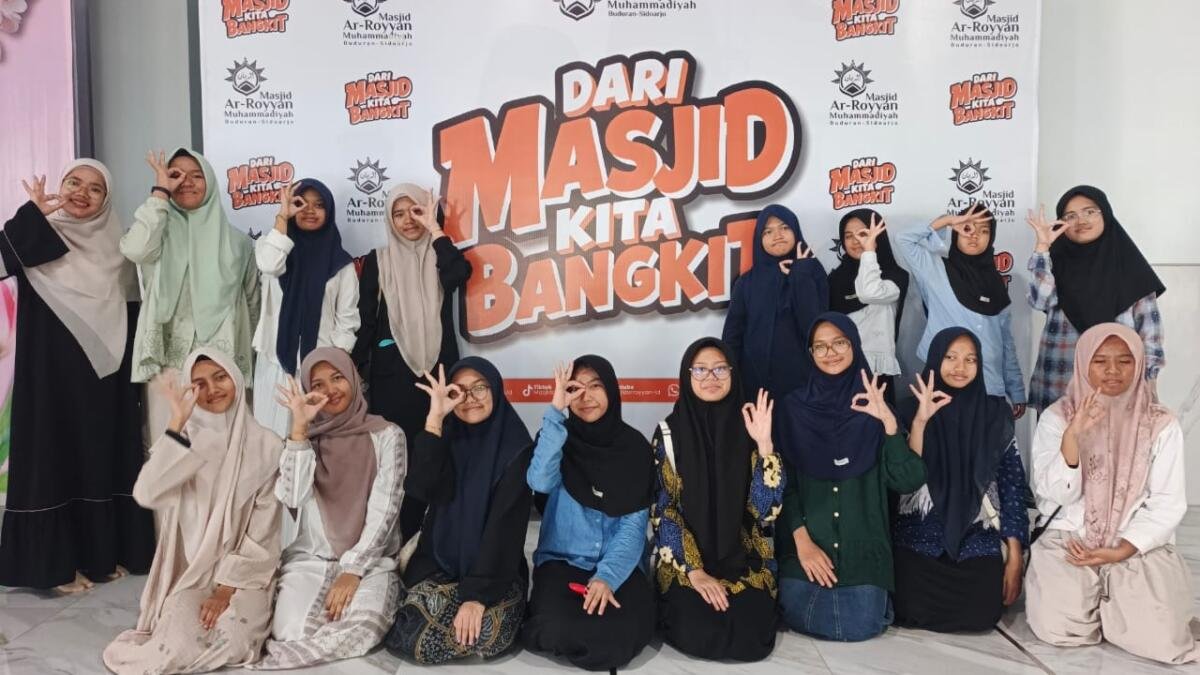 Kunjungi Masjid Ar-Royyan, Santri Spemdalas Terinspirasi Bangun Masjid Ramah Musafir