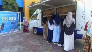 EKSIS, Upaya Spemutu Tingkatkan Minat Baca Murid melalui Eksplorasi Literasi