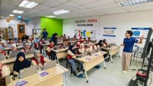 In TuXCo#3 Hari Ketiga: Serunya Berkreasi dan Berinovasi di My STEM Institute