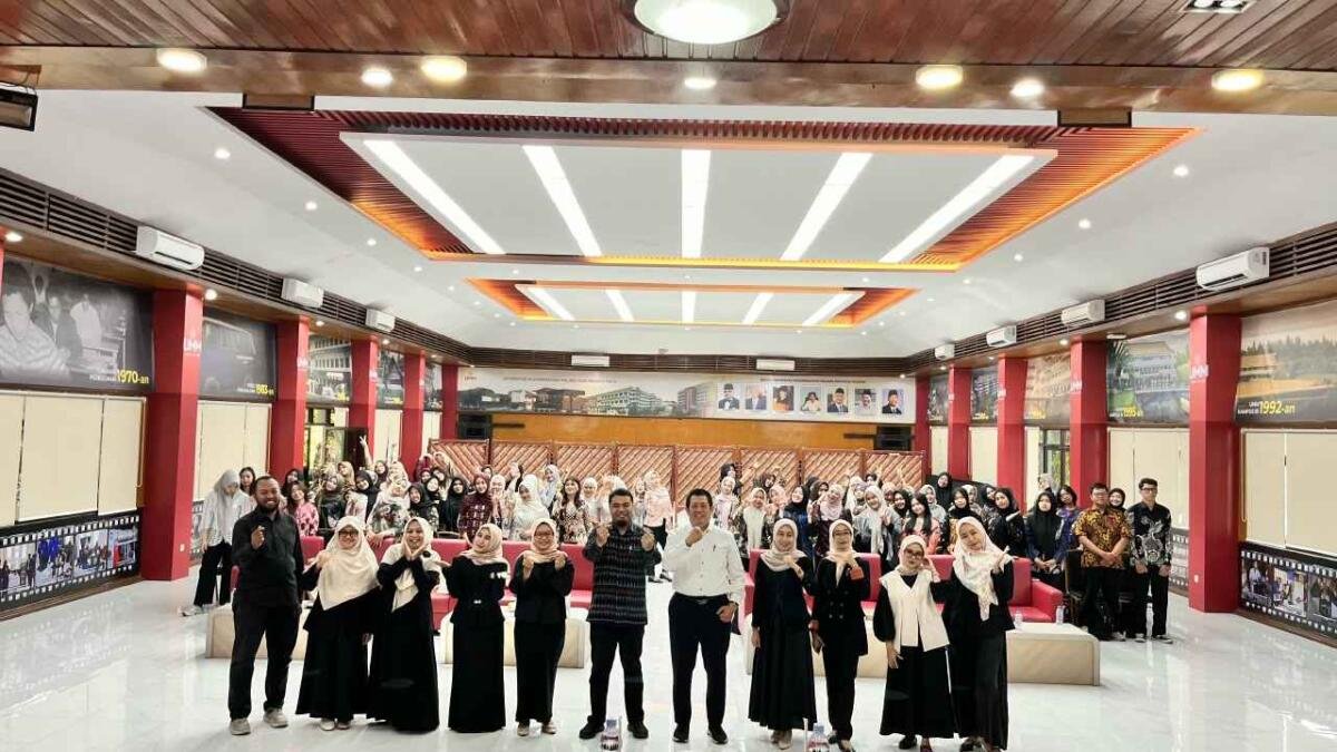 “Kuliah Bersama Motivator” PGSD UMM: Siapkan Calon Guru Humanis dan Profesional